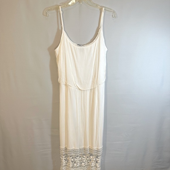 Allison Brittney White Tiered Crochet Lace Trim Spaghetti Straps Boho Maxi Dress - Picture 2 of 12